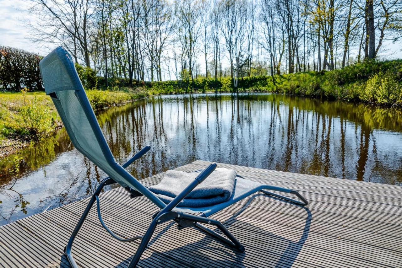 فيلا Reetdach Ostfriesenhaus Südbrookmerland المظهر الخارجي الصورة